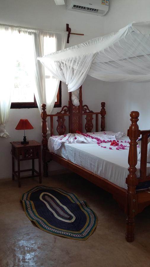 Emma Bay Beach House Michamvi Kae Экстерьер фото