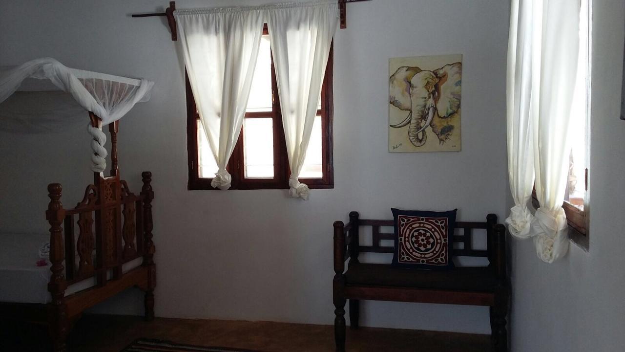 Emma Bay Beach House Michamvi Kae Экстерьер фото